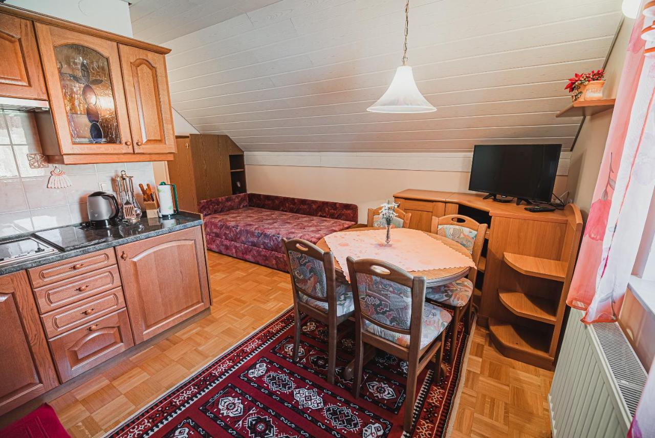 Homestay Kocka Zgornje Jezersko Bagian luar foto